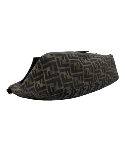 FENDI（フェンディ）FENDI (フェンディ) ズッカ柄 マンマバゲット ブラウンの古着・服飾アイテム