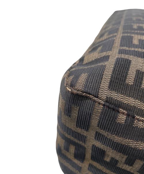 FENDI（フェンディ）FENDI (フェンディ) ズッカ柄 マンマバゲット ブラウンの古着・服飾アイテム