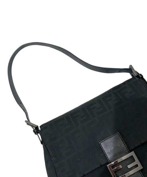 FENDI（フェンディ）FENDI (フェンディ) マンマバケット/ワンショルダーバッグ ブラックの古着・服飾アイテム