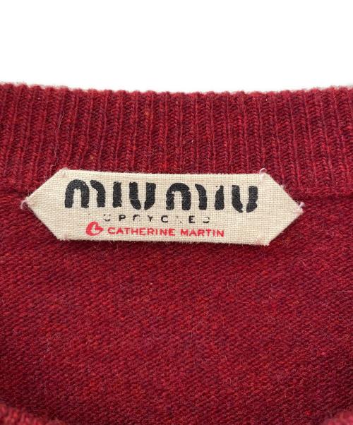 MIU MIU（ミュウミュウ）MIU MIU (ミュウミュウ) ボーダーロゴニット ベージュ×レッド サイズ:40の古着・服飾アイテム