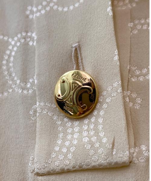 CELINE（セリーヌ）CELINE (セリーヌ) トリオンフPOブラウス ベージュ サイズ:34の古着・服飾アイテム