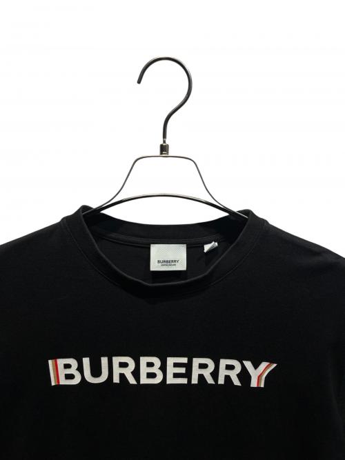 BURBERRY（バーバリー）BURBERRY (バーバリー) ロゴTシャツ ブラック サイズ:Mの古着・服飾アイテム