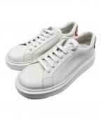 PRADAプラダ）の古着「ハートロゴパッチスニーカー/RFID対応品/レザースニーカー/ロゴスニーカー/ローカットスニーカー」｜ホワイト