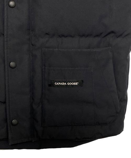 CANADA GOOSE（カナダグース）CANADA GOOSE (カナダグース) ダウンベスト ネイビー サイズ:Sの古着・服飾アイテム