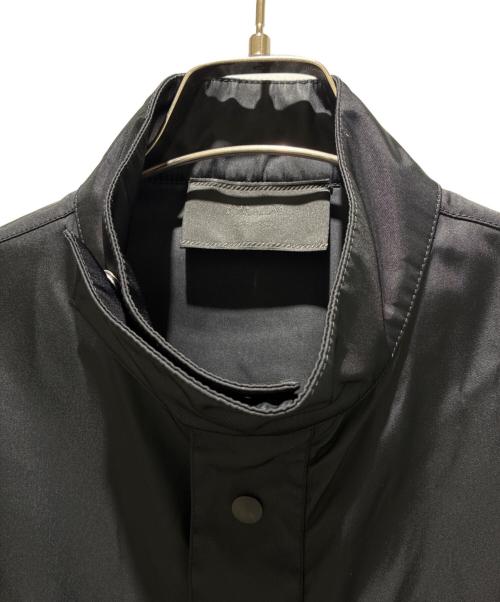 PRADA（プラダ）PRADA (プラダ) Re-Nylonプレートジャケット SC633 S222 1WQ8 ブラック サイズ:Mの古着・服飾アイテム