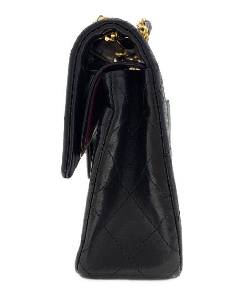CHANEL（シャネル）CHANEL (シャネル) Matelassé Bag マトラッセ23 Wフラップチェーンショルダーバッグ ブラック×ゴールド金具 サイズ:23の古着・服飾アイテム