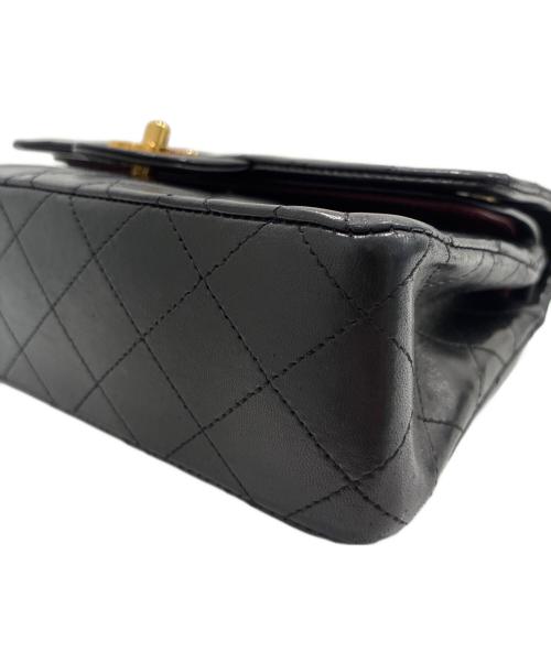 CHANEL（シャネル）CHANEL (シャネル) Matelassé Bag マトラッセ23 Wフラップチェーンショルダーバッグ ブラック×ゴールド金具 サイズ:23の古着・服飾アイテム