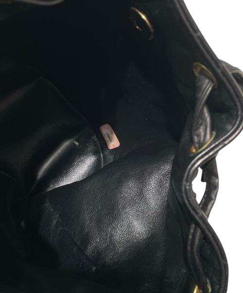 CHANEL（シャネル）CHANEL (シャネル) ココマーク マトラッセ チェーンショルダー バッグパック ブラックの古着・服飾アイテム