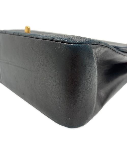 CHANEL（シャネル）CHANEL (シャネル) マトラッセターンロックチェーンショルダーバッグ/Matelassé Turn-Lock Chain Shoulder Bag ブラック サイズ:27の古着・服飾アイテム