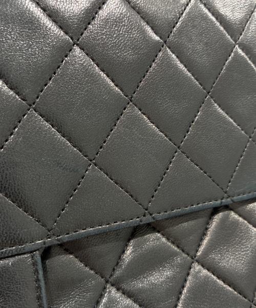 CHANEL（シャネル）CHANEL (シャネル) マトラッセターンロックチェーンショルダーバッグ/Matelassé Turn-Lock Chain Shoulder Bag ブラック サイズ:27の古着・服飾アイテム
