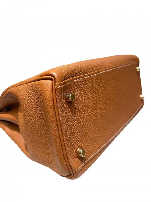 HERMES（エルメス）HERMES (エルメス) kelly 28/ケリー28 内縫い/ゴールド金具/トゴ/ゴールド/	A刻印/2017年 ゴールド サイズ:28の古着・服飾アイテム