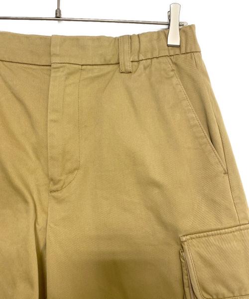 PRADA（プラダ）PRADA (プラダ) Bermuda cargo shorts ベージュ サイズ:44の古着・服飾アイテム