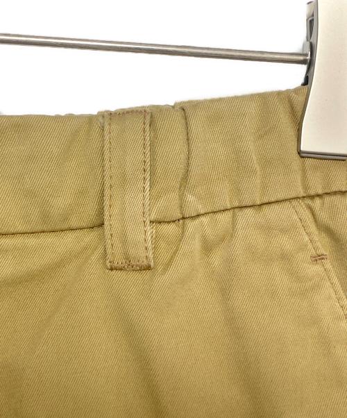 PRADA（プラダ）PRADA (プラダ) Bermuda cargo shorts ベージュ サイズ:44の古着・服飾アイテム