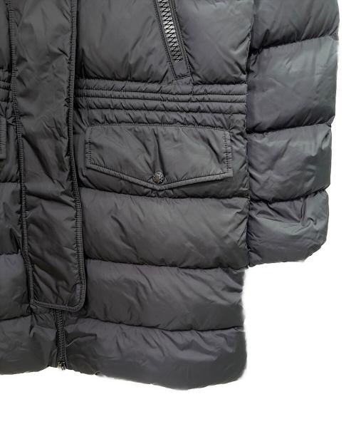 MONCLER（モンクレール）MONCLER (モンクレール) APHROTI /ファー付きダウンコート/シルバーフォックス ブラック サイズ:1の古着・服飾アイテム