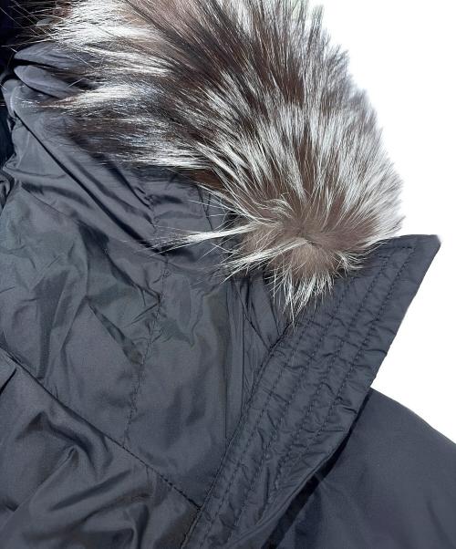 MONCLER（モンクレール）MONCLER (モンクレール) APHROTI /ファー付きダウンコート/シルバーフォックス ブラック サイズ:1の古着・服飾アイテム