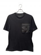 PRADAプラダ）の古着「Re-Nylon トライアングルロゴ ポケットTシャツ」｜ブラック