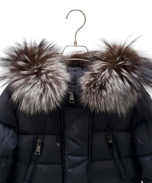 MONCLER（モンクレール）MONCLER (モンクレール) APHROTITI シルバーフォックスファー ダウンコート ブラックの古着・服飾アイテム