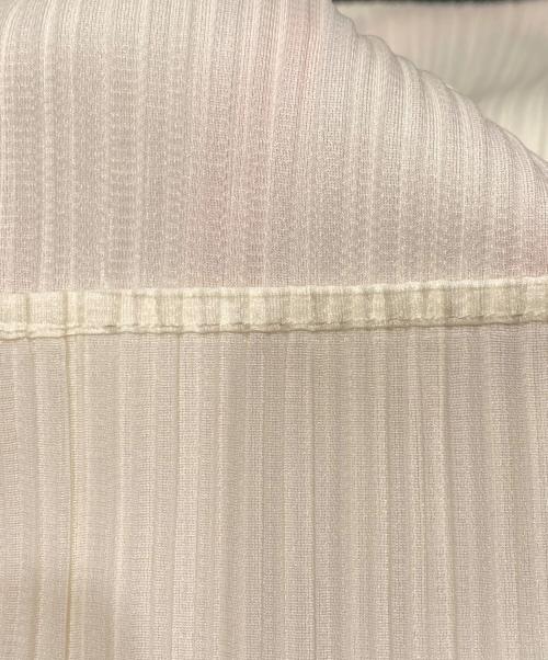 PLEATS PLEASE（プリーツプリーズ）PLEATS PLEASE (プリーツプリーズ) ハイネックプリーツカットソー クリーム サイズ:3の古着・服飾アイテム