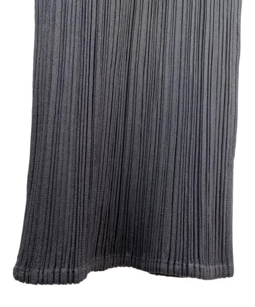 PLEATS PLEASE（プリーツプリーズ）PLEATS PLEASE (プリーツプリーズ) ポケット付プリーツパンツ ブラック サイズ:3の古着・服飾アイテム