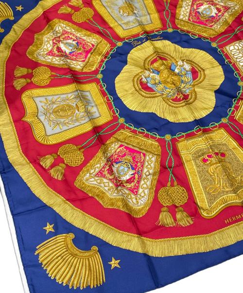 HERMES（エルメス）HERMES (エルメス) カレ90 サーベル飾り袋（Poste et Cavalerie) レッド×ブルー サイズ:90の古着・服飾アイテム