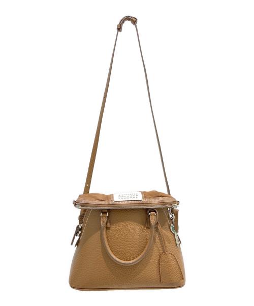 Maison Margiela（メゾンマルジェラ）Maison Margiela (メゾンマルジェラ) 5ACショルダーバッグ/5AC Shoulder Bag Mini Iconic Top Handle Crossbody Leather ブラウンの古着・服飾アイテム