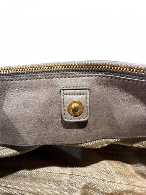 PRADA（プラダ）PRADA (プラダ) 2WAYショルダーバッグ グレーの古着・服飾アイテム