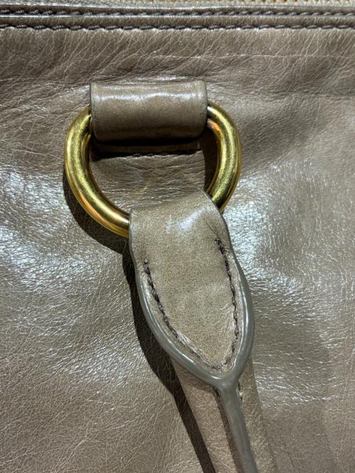 PRADA（プラダ）PRADA (プラダ) 2WAYショルダーバッグ グレーの古着・服飾アイテム