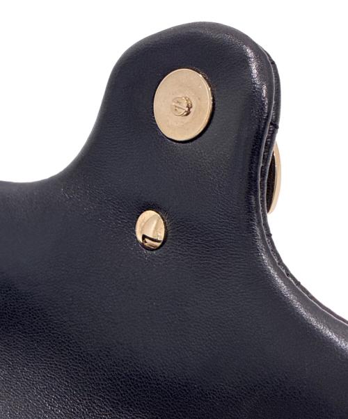 GUCCI（グッチ）GUCCI (グッチ) GGマーモントミニ ショルダーバッグ ‎841290 AAFAX 1000 ブラック サイズ:ミニの古着・服飾アイテム