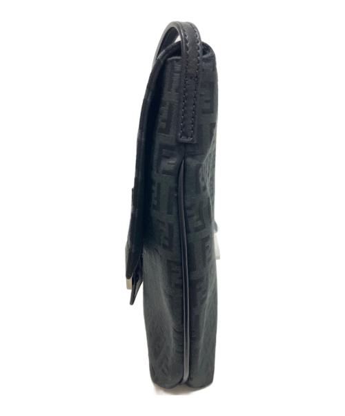 FENDI（フェンディ）FENDI (フェンディ) ショルダーバッグ ブラックの古着・服飾アイテム