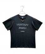 LOUIS VUITTONルイ ヴィトン）の古着「フロントチェーンロゴTシャツ」｜ブラック