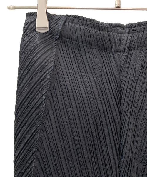 PLEATS PLEASE（プリーツプリーズ）PLEATS PLEASE (プリーツプリーズ) プリーツパンツ ブラック サイズ:3の古着・服飾アイテム