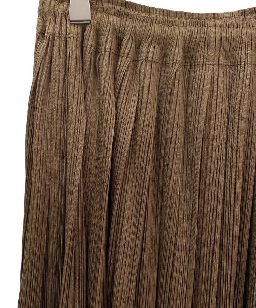 PLEATS PLEASE（プリーツプリーズ）PLEATS PLEASE (プリーツプリーズ) プリーツスカート ブラウン サイズ:3の古着・服飾アイテム
