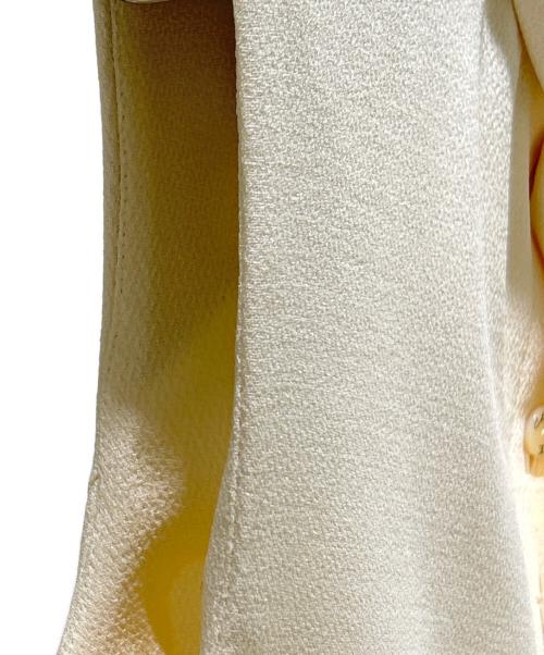 CHANEL（シャネル）CHANEL (シャネル) 22C Coco Button Sleeveless Blouse ココボタン ノースリーブ ブラウス/P71866V63363 ホワイト サイズ:34の古着・服飾アイテム