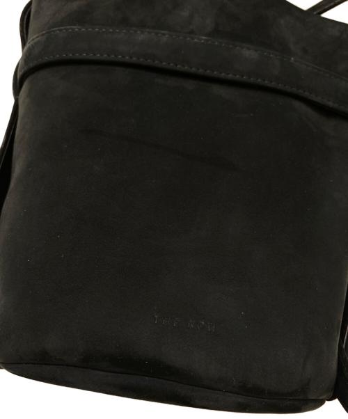THE ROW（ザ ロウ）THE ROW (ザ ロウ) MINI LEO BUCKET BAG ブラックの古着・服飾アイテム