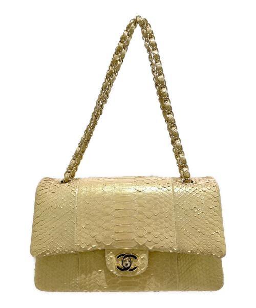 CHANEL（シャネル）CHANEL (シャネル) パイソンダブルフラプマトラッセ25/classic double flap/チェーンショルダーバッグ パールホワイト サイズ:25の古着・服飾アイテム