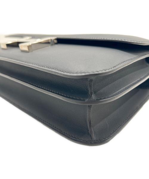 HERMES（エルメス）HERMES (エルメス) Constance III Elan コンスタンス3 エラン/ブラック系/ネイビー系/ソンブレロ/シルバー金具/□R刻印:2014年製 ブラック サイズ:25の古着・服飾アイテム