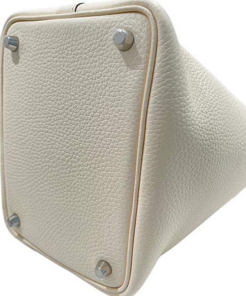 HERMES（エルメス）HERMES (エルメス) ピコタンロックPM/トリヨンクレマンス/クレーム/K刻印：2025年製/シルバー金具 クレーム サイズ:PM 未使用品の古着・服飾アイテム