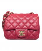 CHANELシャネル）の古着「ミニマトラッセチェーンショルダーバッグ」｜ショッキングピンク