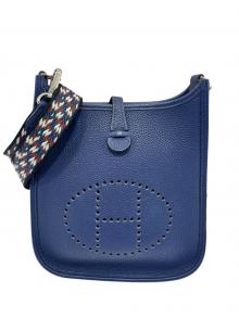 HERMES（エルメス）の古着「EVELYN TPM AMAZON エブリン TPM アマゾン/トリヨンモーリス/ブルーアンクル/Y刻印:2020年製/シルバー金具」｜ブルーアンクル