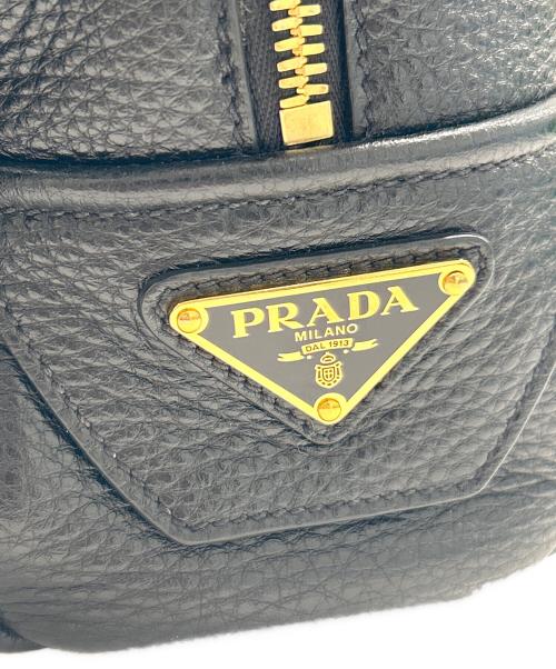PRADA（プラダ）PRADA (プラダ) サイド三角プレートトップハンドルバッグ/RADA Triangle Logo Plate Top Handle Bag Saffiano Leather Handbag ブラックの古着・服飾アイテム