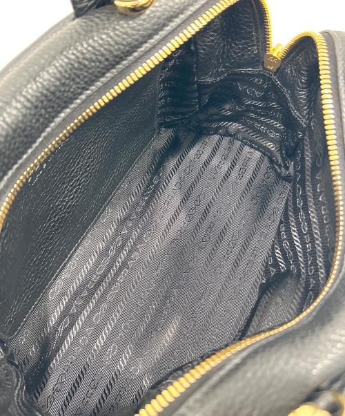 PRADA（プラダ）PRADA (プラダ) サイド三角プレートトップハンドルバッグ/RADA Triangle Logo Plate Top Handle Bag Saffiano Leather Handbag ブラックの古着・服飾アイテム