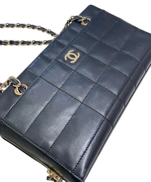 CHANEL（シャネル）CHANEL (シャネル) チョコバー チェーンショルダーバッグ ブラックの古着・服飾アイテム