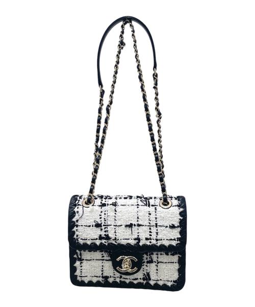 CHANEL（シャネル）CHANEL (シャネル) チェーンショルダーツイードバッグ ホワイトの古着・服飾アイテム