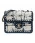 CHANEL（シャネル）の古着「チェーンショルダーツイードバッグ」｜ホワイト