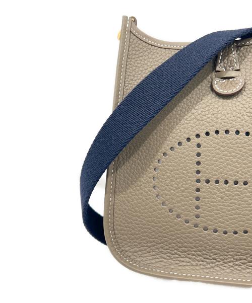 HERMES（エルメス）HERMES (エルメス) Evelyne TPM Amazone Shoulder Bag/エブリン TPM/エトゥープ/トリヨンクレマンス/ゴールド金具/K刻印:2025年製 エトゥープ サイズ:TPM 未使用品の古着・服飾アイテム