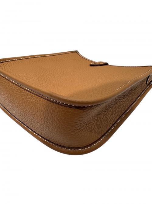 HERMES（エルメス）HERMES (エルメス) Evelyn TPM エブリン TPM/トリヨンクレマンス/ゴールド/K刻印m2025年製/ゴールド金具 ゴールド サイズ:TPMの古着・服飾アイテム