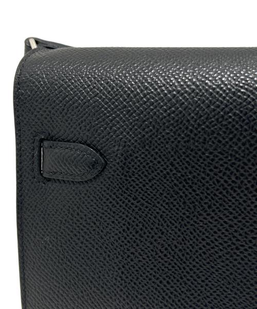 HERMES（エルメス）HERMES (エルメス) Kelly to go Wallet Bag/ケリトゥーゴー/ノワール/ブラック系/ヴォーエプソン/シルバー金具/U刻印：2022年製 ブラックの古着・服飾アイテム