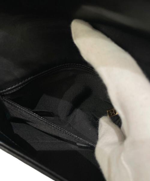 CHANEL（シャネル）CHANEL (シャネル) チョコバーワンショルダーバッグ ブラックの古着・服飾アイテム