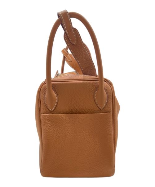 HERMES（エルメス）HERMES (エルメス) Lindy 30 リンディ 30/トリヨンクレマンス/ゴールド/シルバー金具/□O刻印:2011年製 ゴールド サイズ:30の古着・服飾アイテム