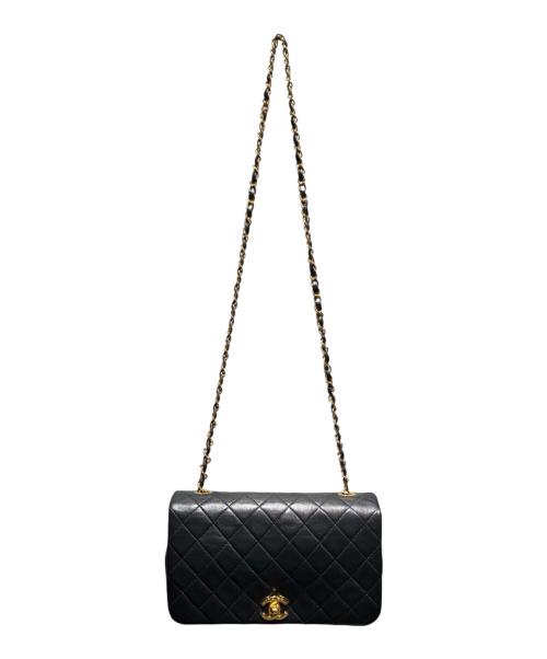 CHANEL（シャネル）CHANEL (シャネル) シングルフラップチェーンショルダーバッグ ブラック×ゴールド金具 サイズ:23の古着・服飾アイテム